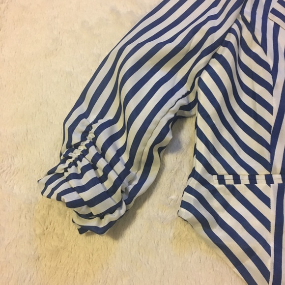 3/4 Draped Sleeves Blazer - Picture 4 of 4